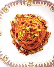 Mezzaluna Pasta Marinetti Sauce