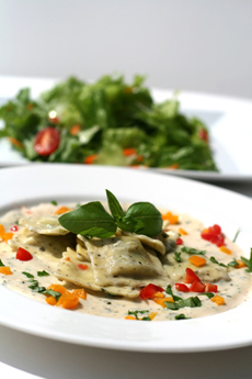 Ravioli in Cream Sauce