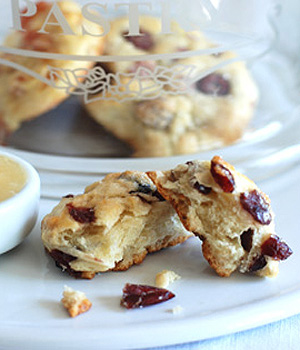 Raisin Scones