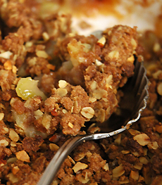 Cardamom Crunch Fruit Crisp