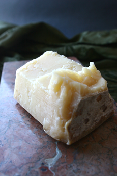 Fiscalini Bandage Wrapped Cheddar