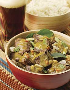 Indonesian Recipes Beef Rendang on Strong  Tropical Influenced Flavors Of This Indonesian Beef Rendang