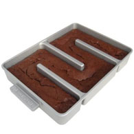 Baker's Edge Nonstick Edge Brownie Pan