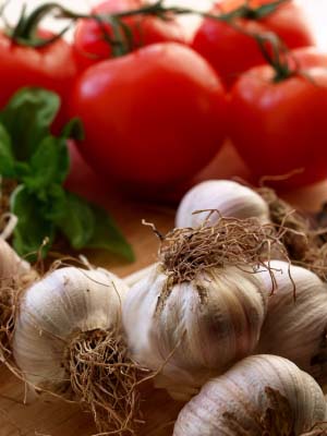 Tomatoes And Garlic