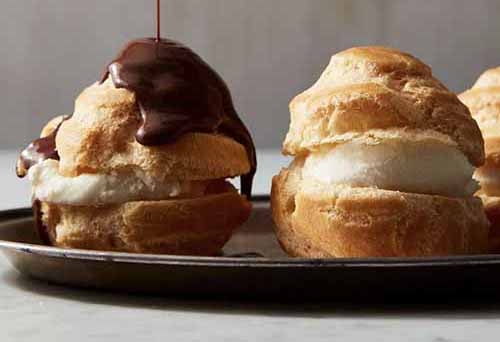 Profiteroles