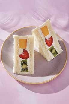 Fruit Sandwich