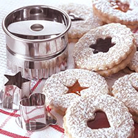 Linzer Cookies